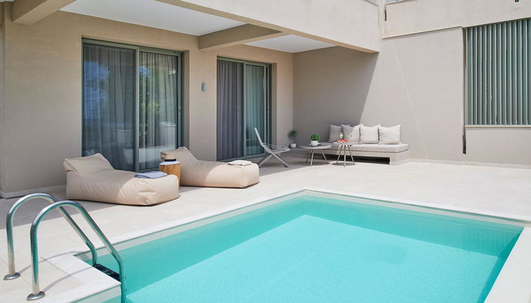 Cavo Delea Villas & Suites