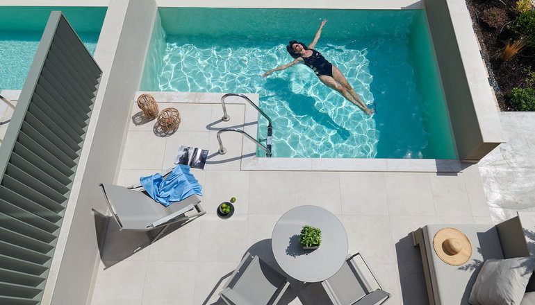 Cavo Delea Villas & Suites