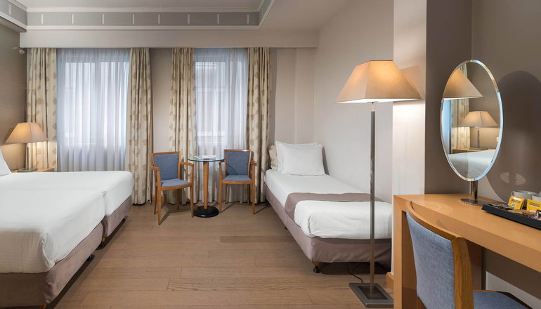 Central Athens Hotel