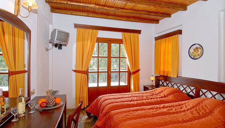 4* CHANIA PALACE
