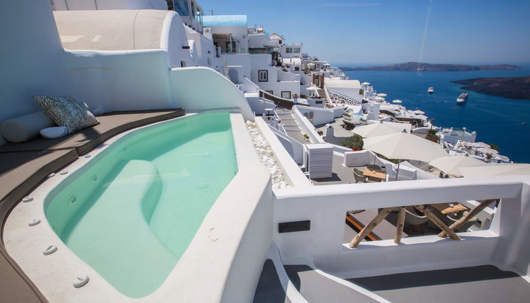 Chic Hotel Santorini