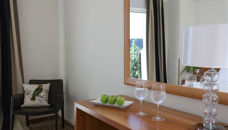 Chloe Luxury Hotel - Καστοριά