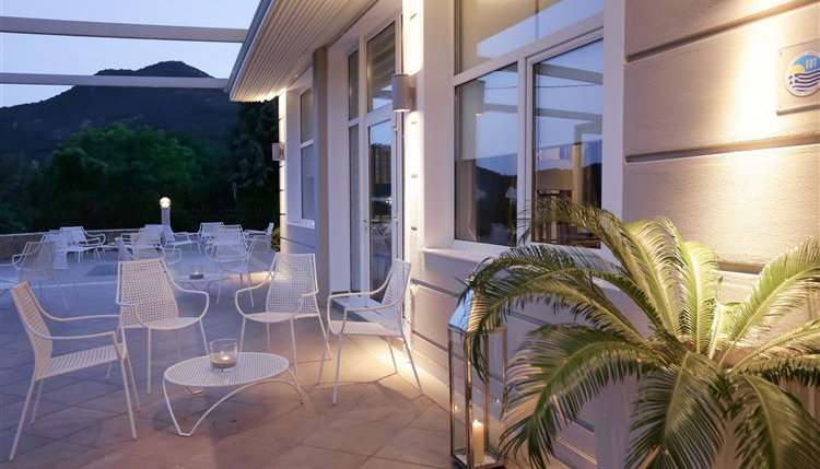 Chloe Luxury Hotel - Καστοριά