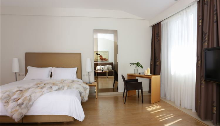 Chloe Luxury Hotel - Καστοριά