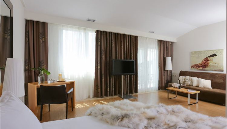 Chloe Luxury Hotel - Καστοριά