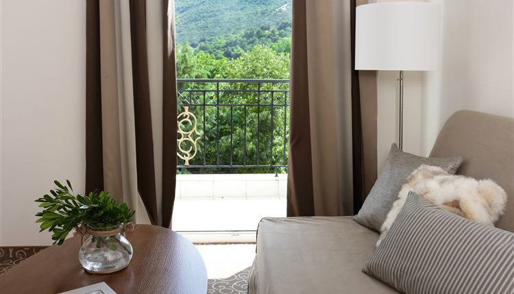 Chloe Luxury Hotel - Καστοριά