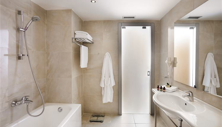Chloe Luxury Hotel - Καστοριά