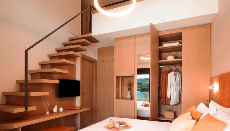 Chronos Hotel