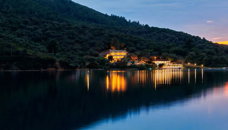 Chronos Hotel