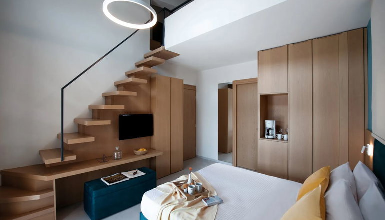 Chronos Hotel