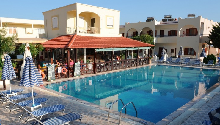 Chrysanthi Studio & Apartments