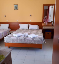 Chrysanthi Studio & Apartments