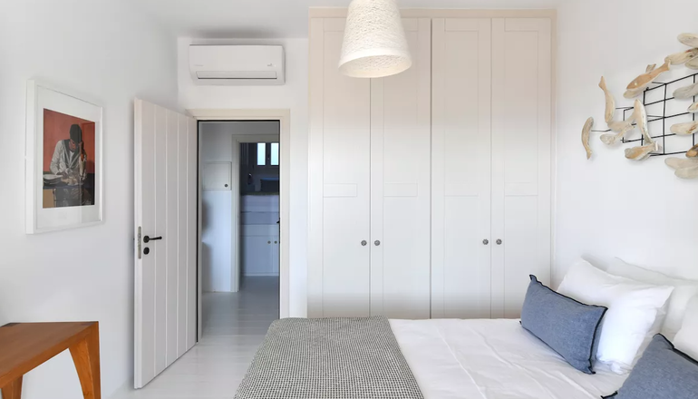 Ciel Paros Villas