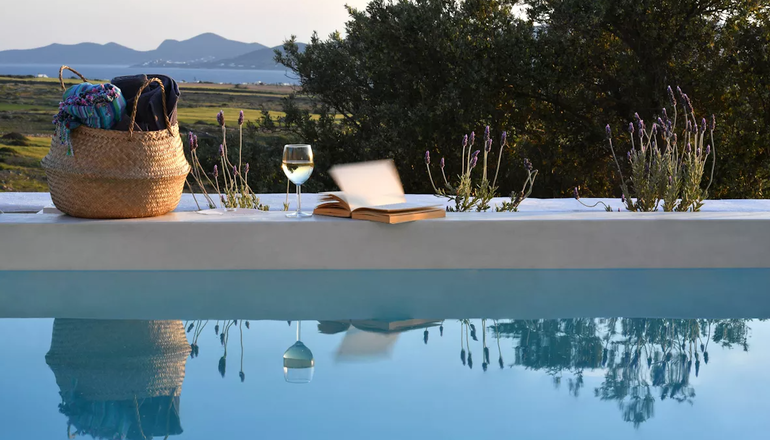 Ciel Paros Villas