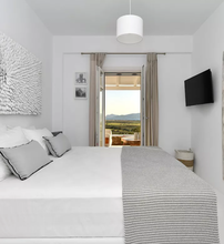 Ciel Paros Villas
