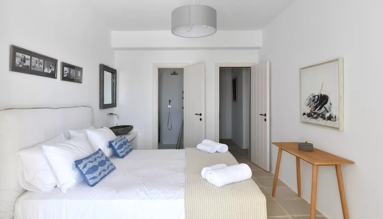 Ciel Paros Villas