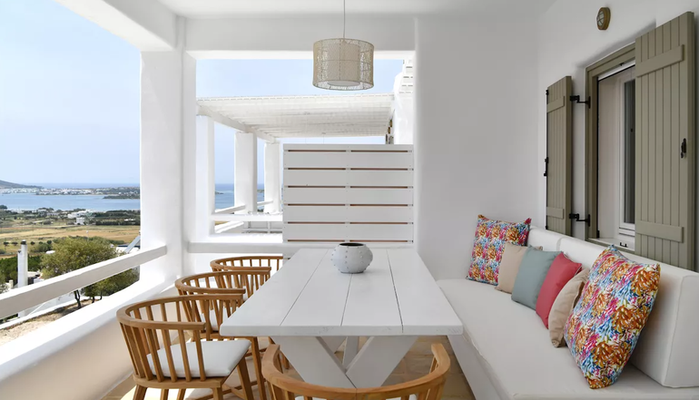 Ciel Paros Villas