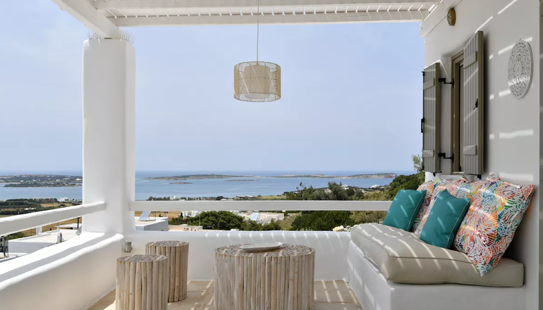 Ciel Paros Villas
