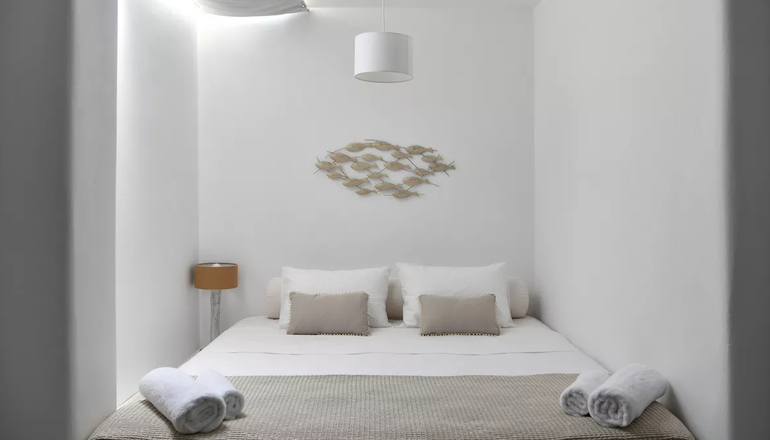 Ciel Paros Villas