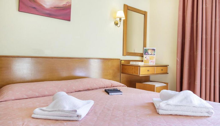 Cityzen Hotel - Λουτράκι