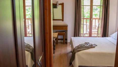 Cleopatra Hotel