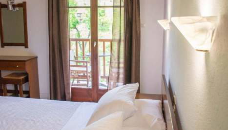 Cleopatra Hotel