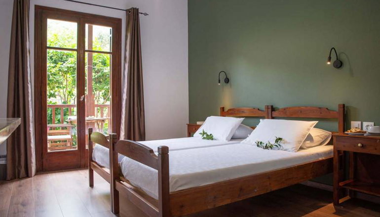 Cleopatra Hotel