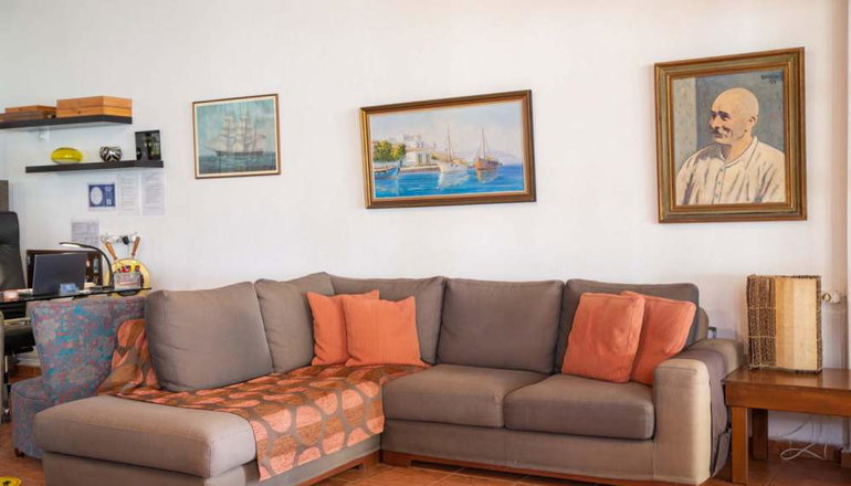 Cleopatra Hotel