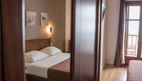 Cleopatra Hotel