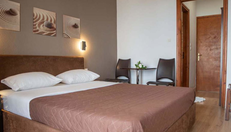 Cleopatra Hotel