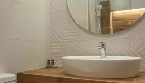 Cleopatra Hotel