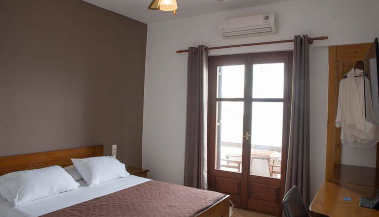 Cleopatra Hotel