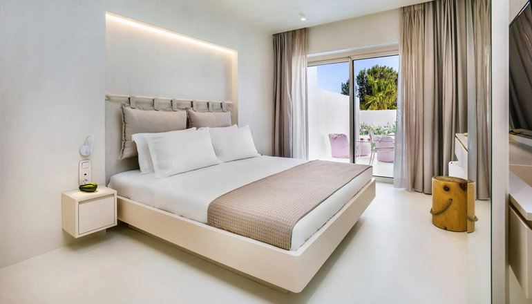 Cocoons Luxury Suites & Villas