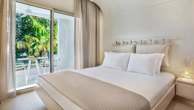 Cocoons Luxury Suites & Villas
