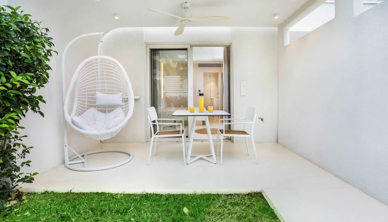 Cocoons Luxury Suites & Villas