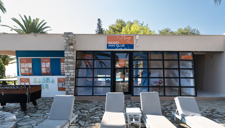 4* Long Beach Resort Hotel - Αίγιο