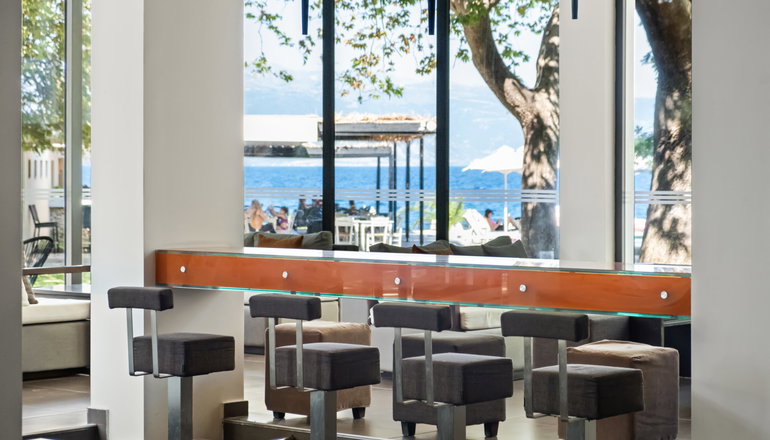 4* Long Beach Resort Hotel - Αίγιο
