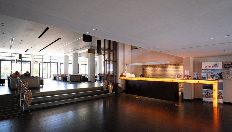 4* Long Beach Resort Hotel - Αίγιο
