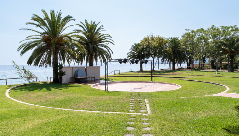 4* Long Beach Resort Hotel - Αίγιο