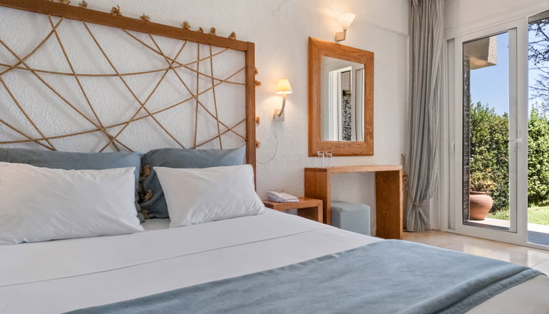 4* Long Beach Resort Hotel - Αίγιο