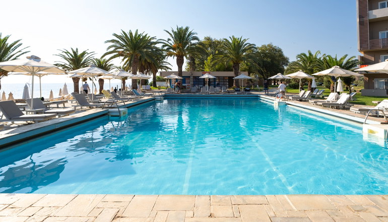 4* Long Beach Resort Hotel - Αίγιο