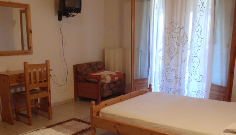Antigoni Hotel - Λίμνη Πλαστήρα