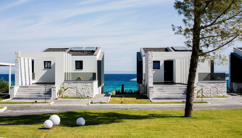 Crystal Villas and Suites - Πολύχρονο, Χαλκιδική
