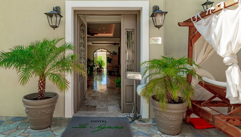 La Signora Hotel - Λουρδάτα, Κεφαλονιά