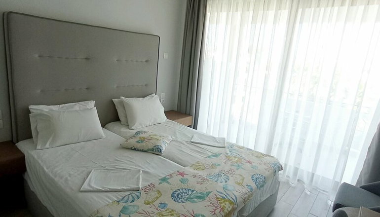 4* Hanioti Melathron - Χανιώτη, Χαλκιδική