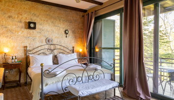 Vathyskia Guesthouse - Κάτω Τρίκαλα Κορινθίας