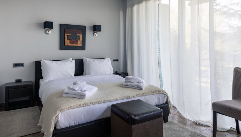 Vathyskia Guesthouse - Κάτω Τρίκαλα Κορινθίας