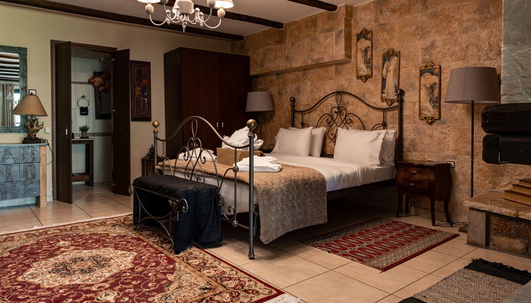 Vathyskia Guesthouse - Κάτω Τρίκαλα Κορινθίας