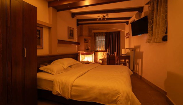 Guesthouse Kallinikos - Λουτρά Πόζαρ
