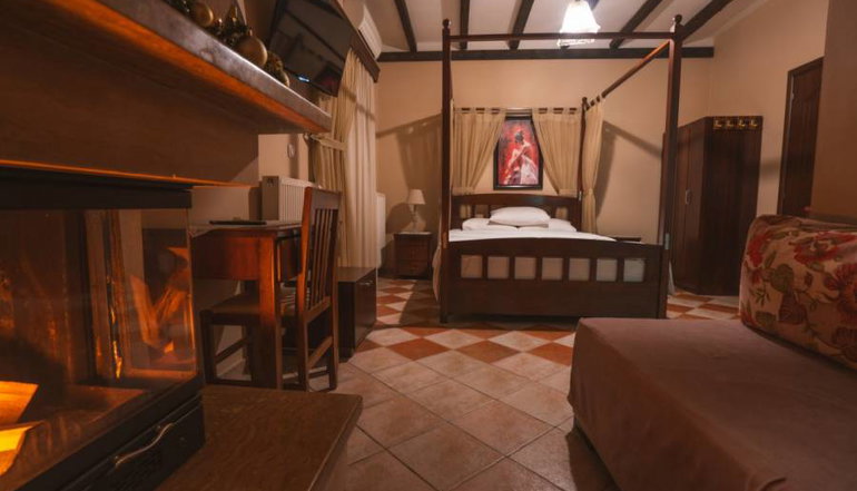 Guesthouse Kallinikos - Λουτρά Πόζαρ